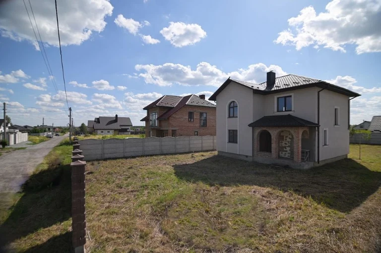 Будинок з газом, масив Криниченька, будували собі, продають