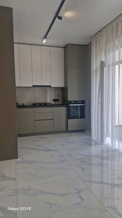 Продам котедж 90 м.кв з сучасним ремонтом та меблями  на Щас