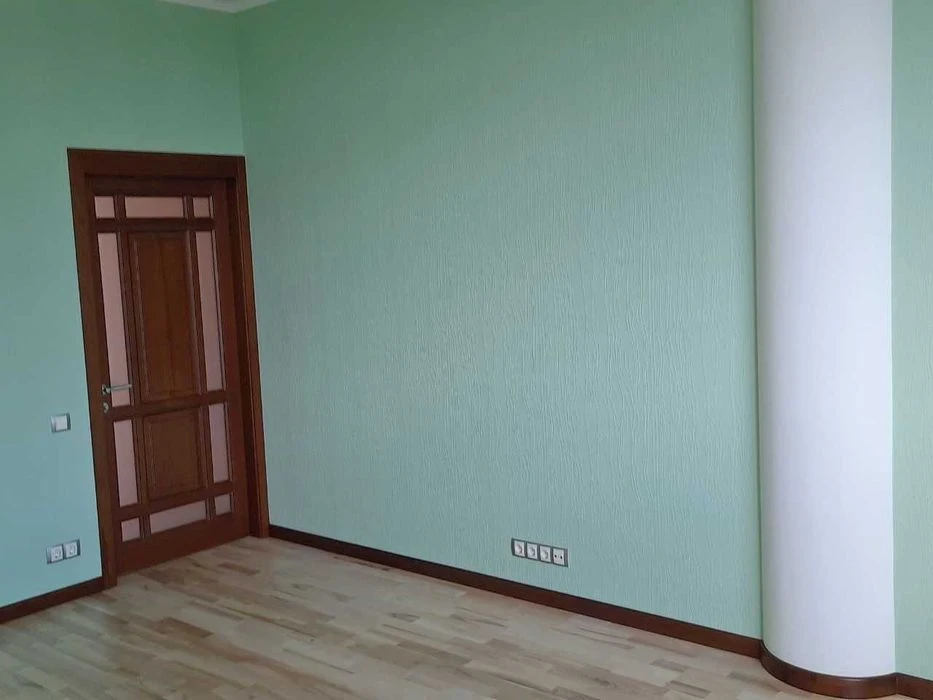 Продам элитный 3к.новострой,7\10,ул.Чернышевская 31а,евро (4