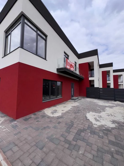 Продаж таунхауса площею 95 м², масив Костромський