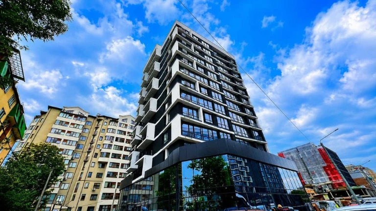 Продається 1-кімнатна квартира в центрі вул.Бельведерська |Ж