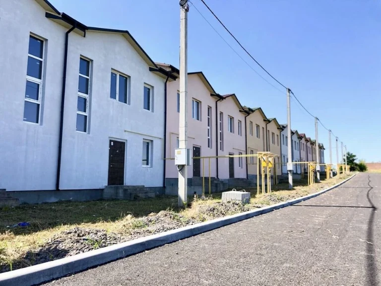 Котедж укомплектований, район Луцького кільця, будинок