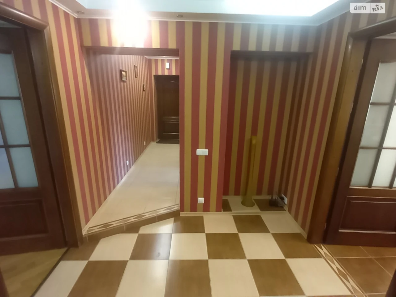 Продаж Квартира Центр