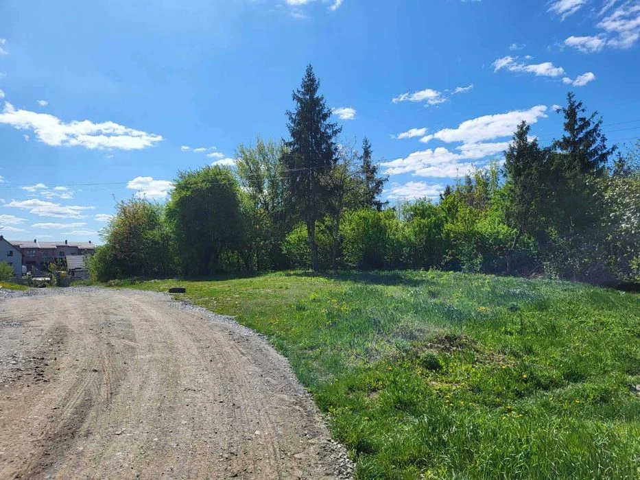 Продам Котедж ,  ВУЛ. ПАРКОВА 12, ВЛАСНИК