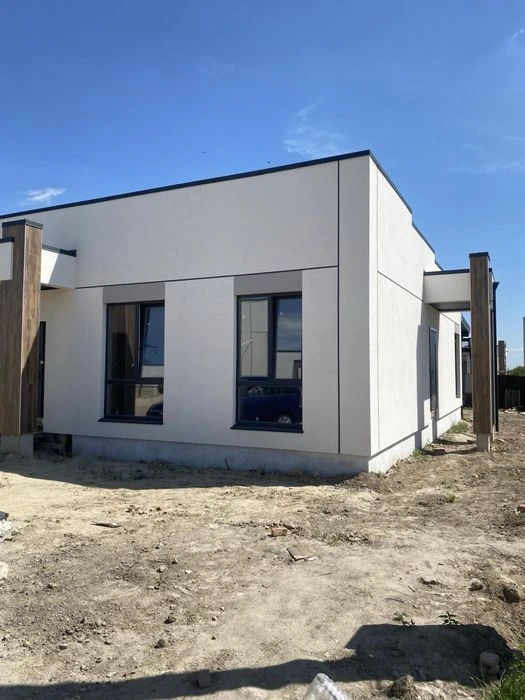 Кутовий котедж, який вартий вашої уваги! $56 000 і 0% комісі