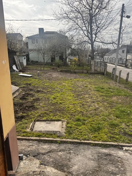 Продаж частини будинку
