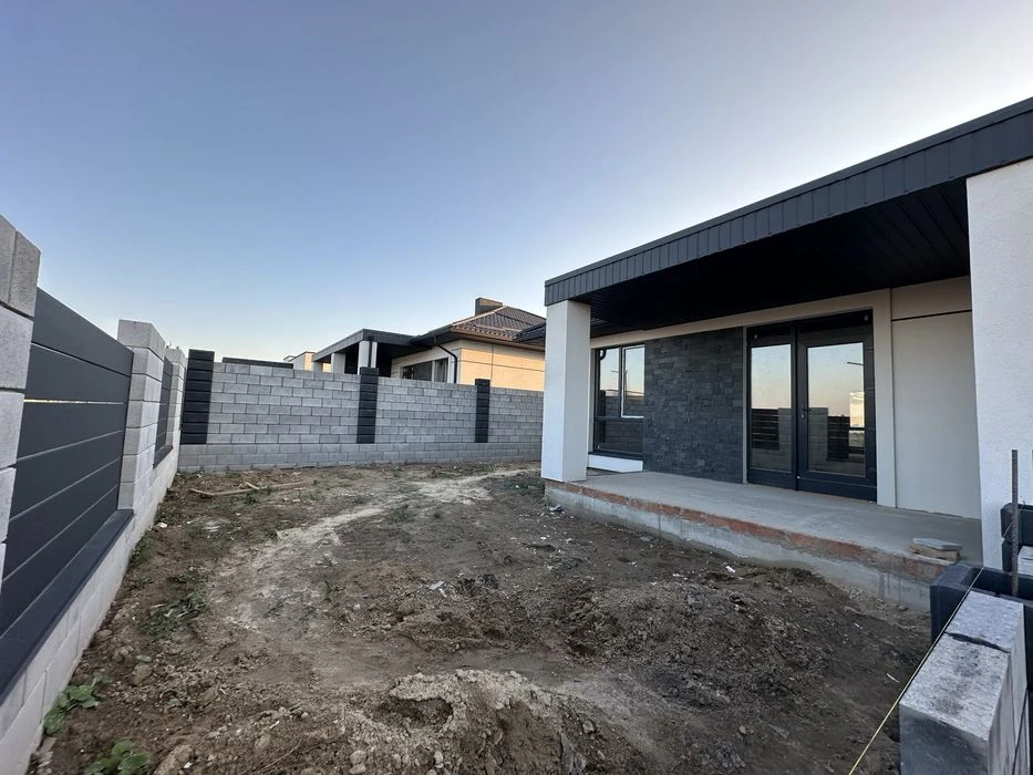 Американка на дві сімї в місті