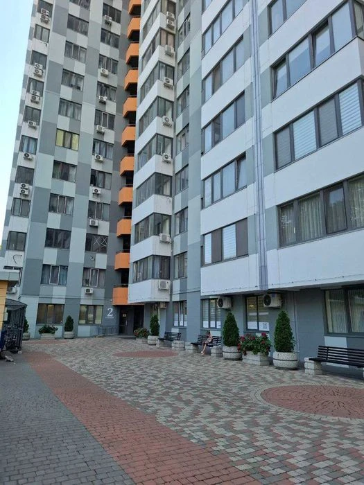 В продаже 3-комнатная квартира в новом ЖК "Мандарин" 2 ст.