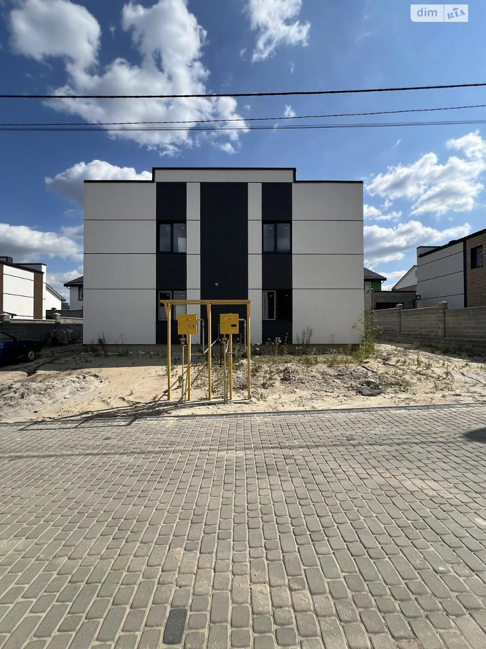 Продаж Дуплекс Авторинок