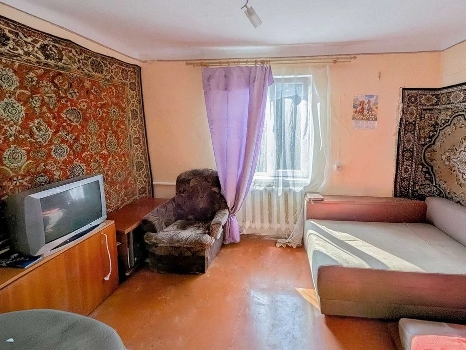 Продається частина будинку в Тинному!