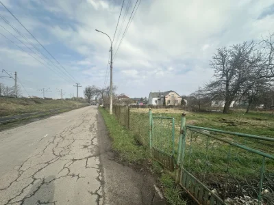 Продам ділянку під будівництво . м. Рівне Басів кут