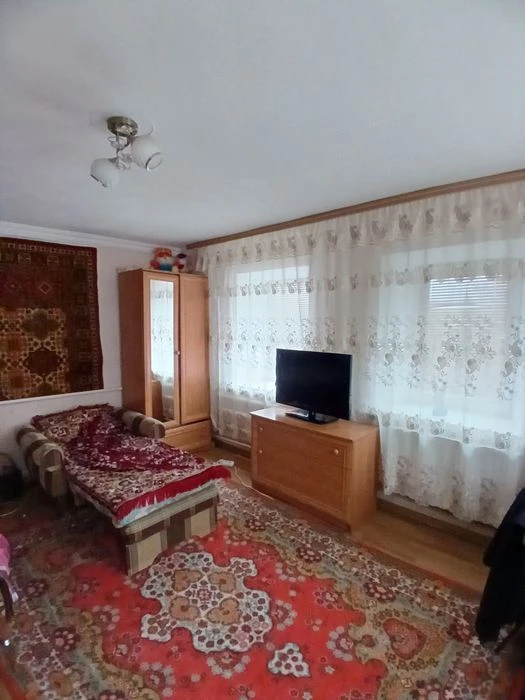 Продам 4-к квартиру, Лески, Белая!