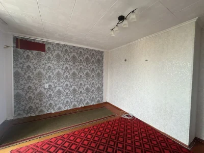Продаю 1кв в Заводському районі з автономним опаленням