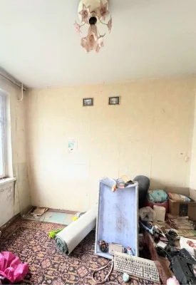 Продаю 3кв на 6-Слобідській