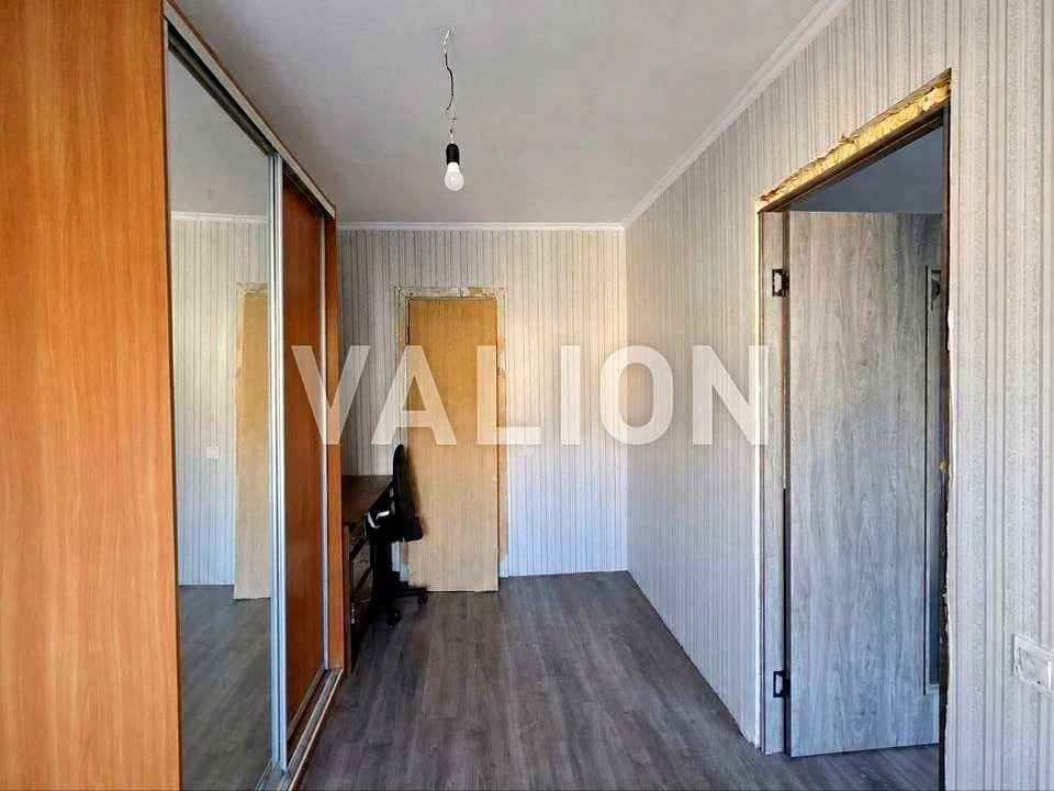 Apartment. Kyiv, Sobornosti Ave. (Reunification)
