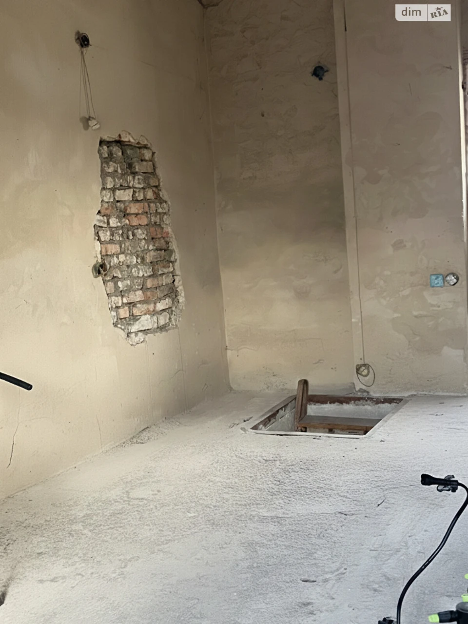 Продаж Місце в гаражному кооперативі