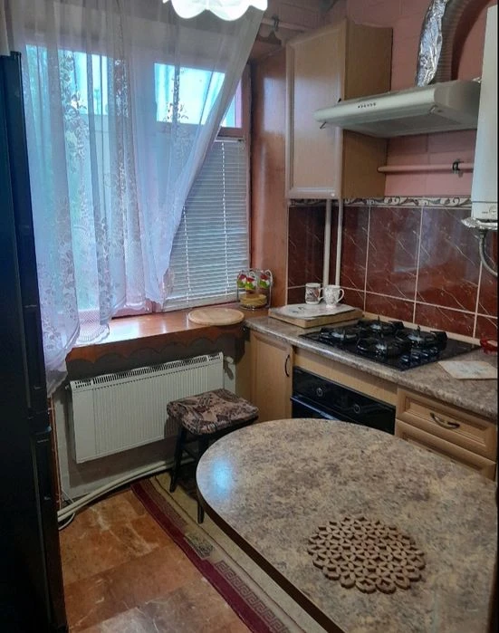 Продаю 2 квартиру Проспект Богоявл/Южная(ЮТЗ) /с автономным