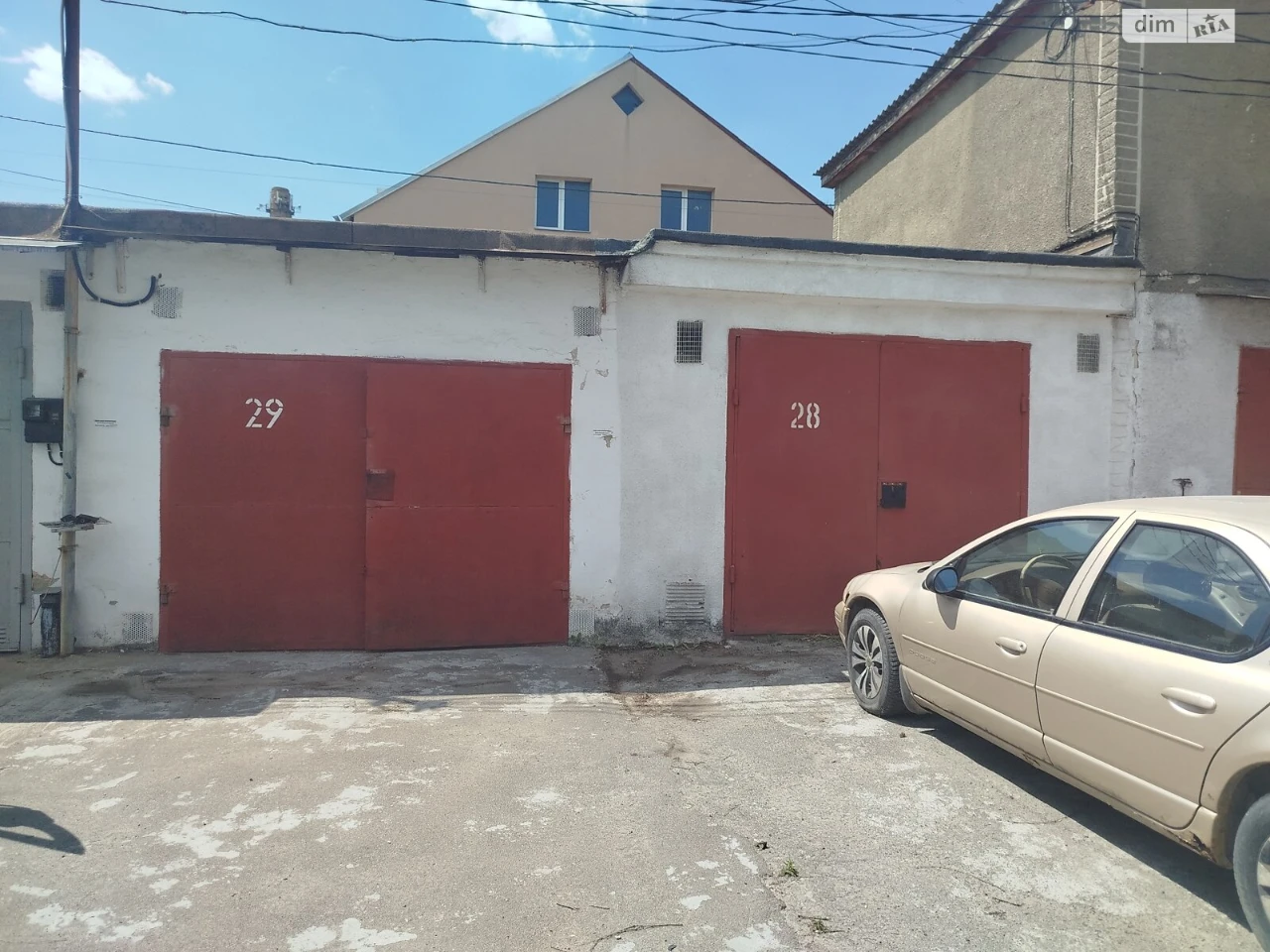 Продаж Місце в гаражному кооперативі Госпіталь