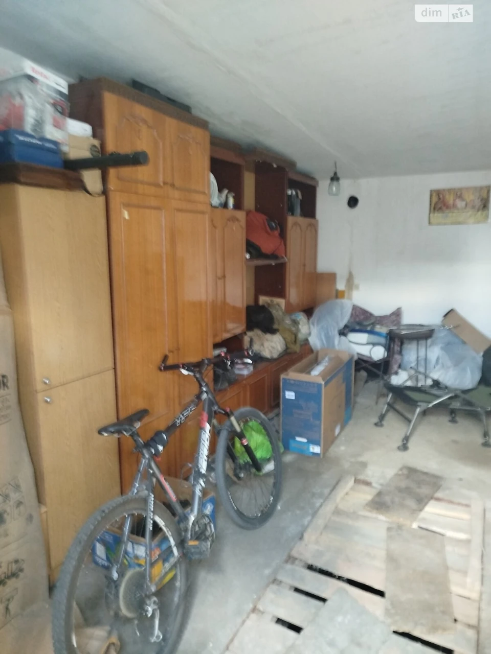 Продаж Місце в гаражному кооперативі Госпіталь