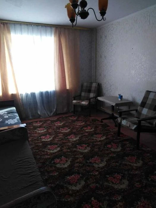 Продам 1 к/к на Металлургов 6 (Корабельный район)