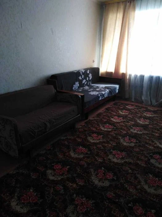 Продам 1 к/к на Металлургов 6 (Корабельный район)