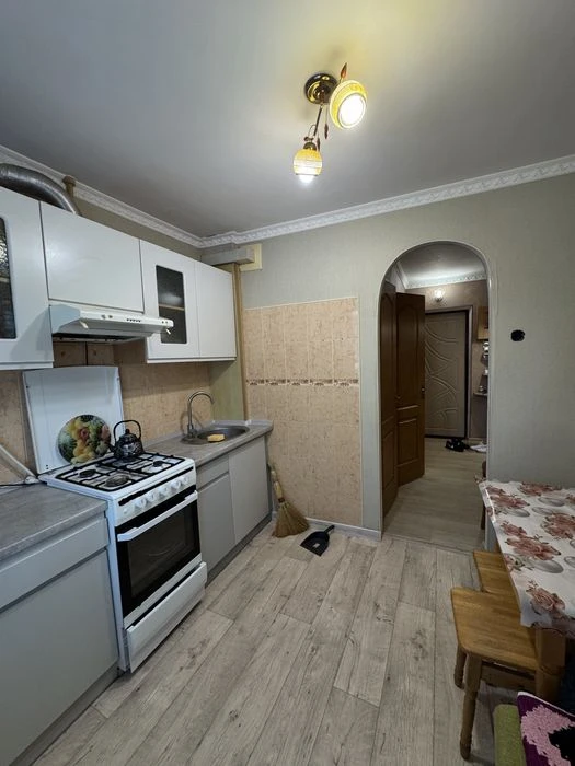 Продаж 1к квартири