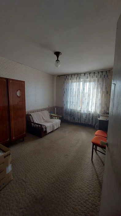 Продаєтся 2х.к Площа Перемоги