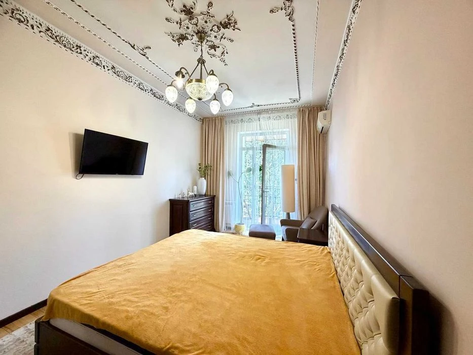 Продаю простору 2к квартиру по вул.Пушкінській. ц1