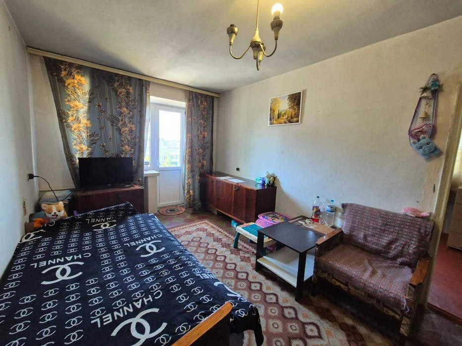 Продаж 2к квартири на Космонавтів! БЕЗ КОМІСІЇ. а1