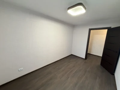 Продаж 2-х кім квартири 8/9 Корабельний район/ Універсам