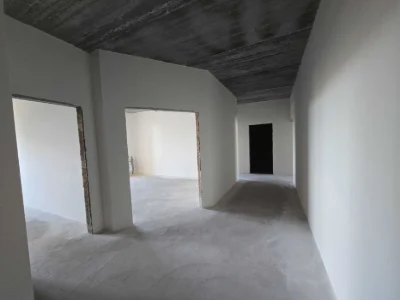 Продаж 3 кімнатна  квартира 109 м2 новобуд + паркінг + комор