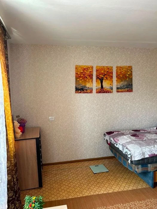 Продам 2 к квартиру в Центрі міста- вул . Шосейна ( супермар