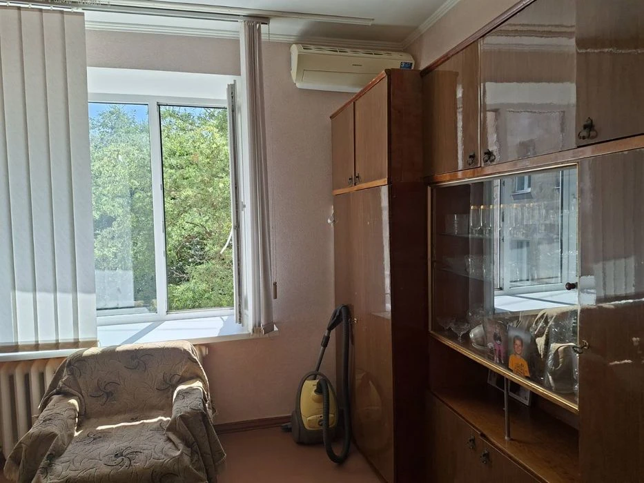 продаю 3 к Сухой фонтан