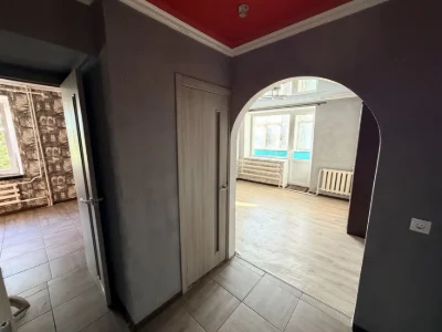 Продаж 1-к квартири 2/9 Космонавтіа зуп Автопарк