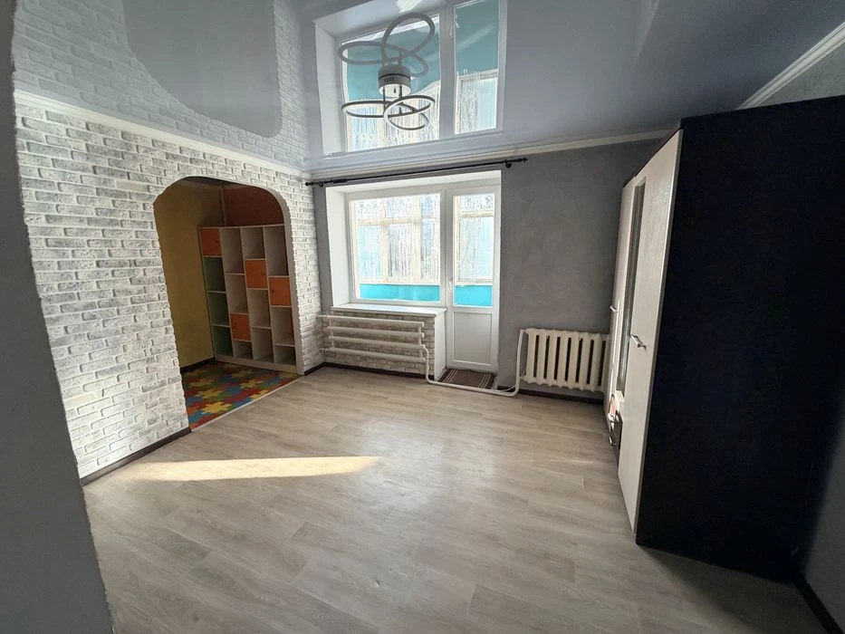 Продаж 1-к квартири 2/9 Космонавтіа зуп Автопарк