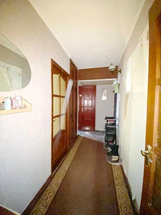 Продаю 3к.квартиру в Лісках, вул. Київська.ц6