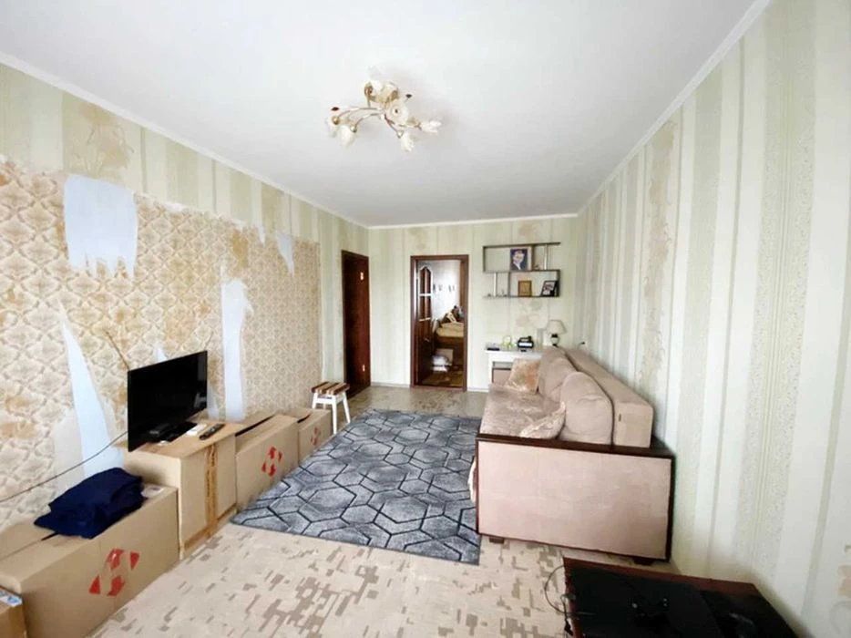 Продаю 3к.квартиру в Лісках, вул. Київська.ц6