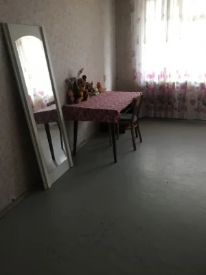 Продаётся 1 к/ к  пр. Корабелов. Без комиссии.