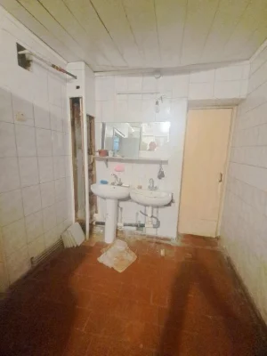 Продається 2кім.в гуртожитку   пр.Богоявленський( Кобера)