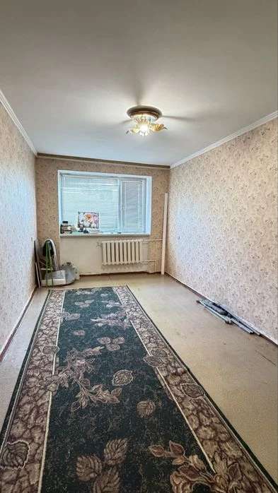 Квартира на ЮТЗ , будинок з новою кришею