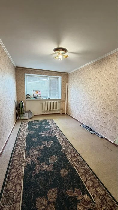 Квартира на ЮТЗ , будинок з новою кришею