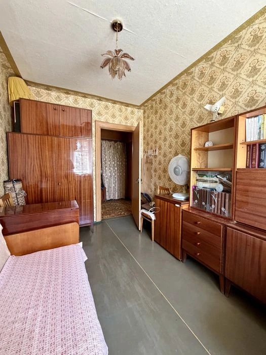 Продаю 3-кімнатну квартиру, Ліски, вул. Є. Логінова. Ц5