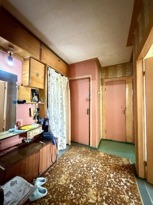 Продаю 3-кімнатну квартиру, Ліски, вул. Є. Логінова. Ц5