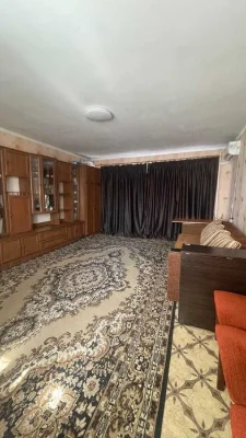 Продаж квартири в Будинку Художників біля Сіті Центру.