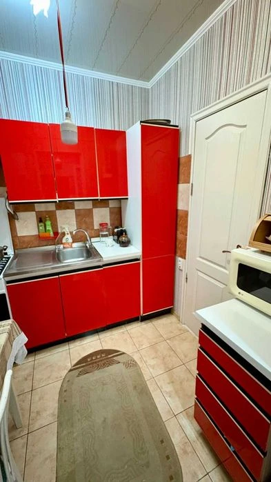Продажа 2-х комнатной  квартиры (жилкоп) в центре.