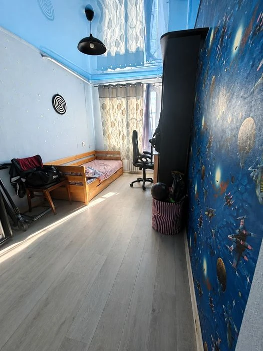 Продаж 3 кімнатної квартири