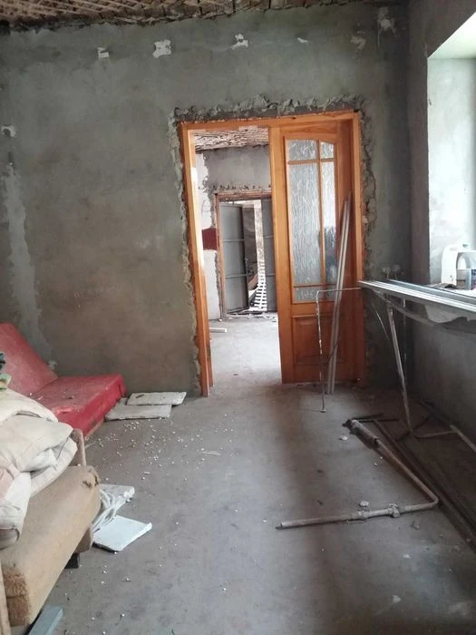 Продам Часть дома 3 Жилья (Жилкоп) по цене одного. Под ремон