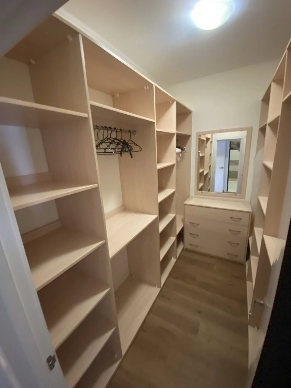 For sale: 3-room apartment, 140 m², Klovsky Spusk, 7A