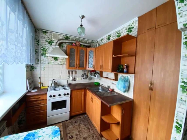 Продаю хорошу 3-кімнатну квартиру по пр-ту Богоявленському!ц