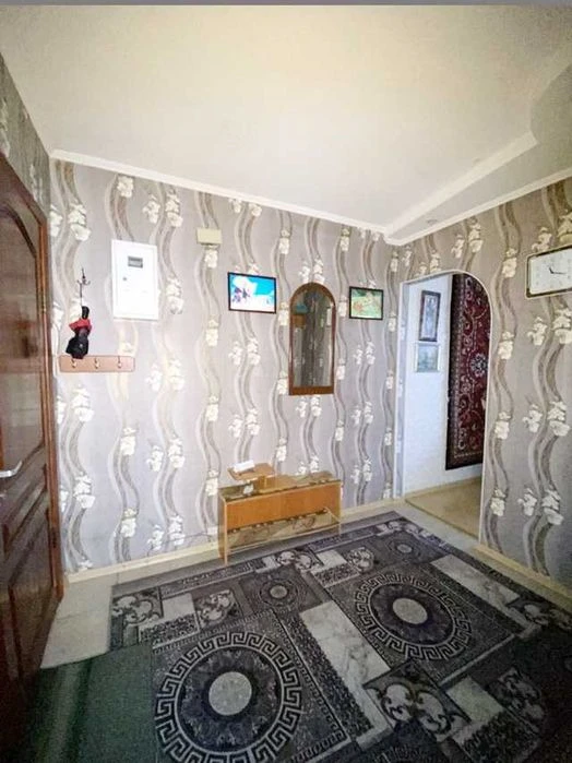 Продаю хорошу 3-кімнатну квартиру по пр-ту Богоявленському!ц
